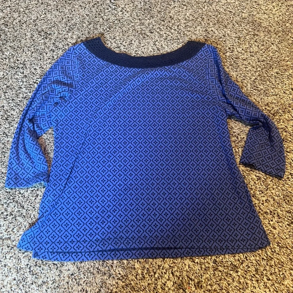 Croft & Barrow Blue Geometric Crochet Lace Neck 3/4 Sleeve Cotton Top PXL - Picture 6 of 6